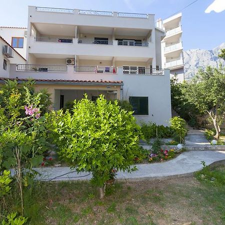 ماكارسكا Meri Apartments - Puharic المظهر الخارجي الصورة