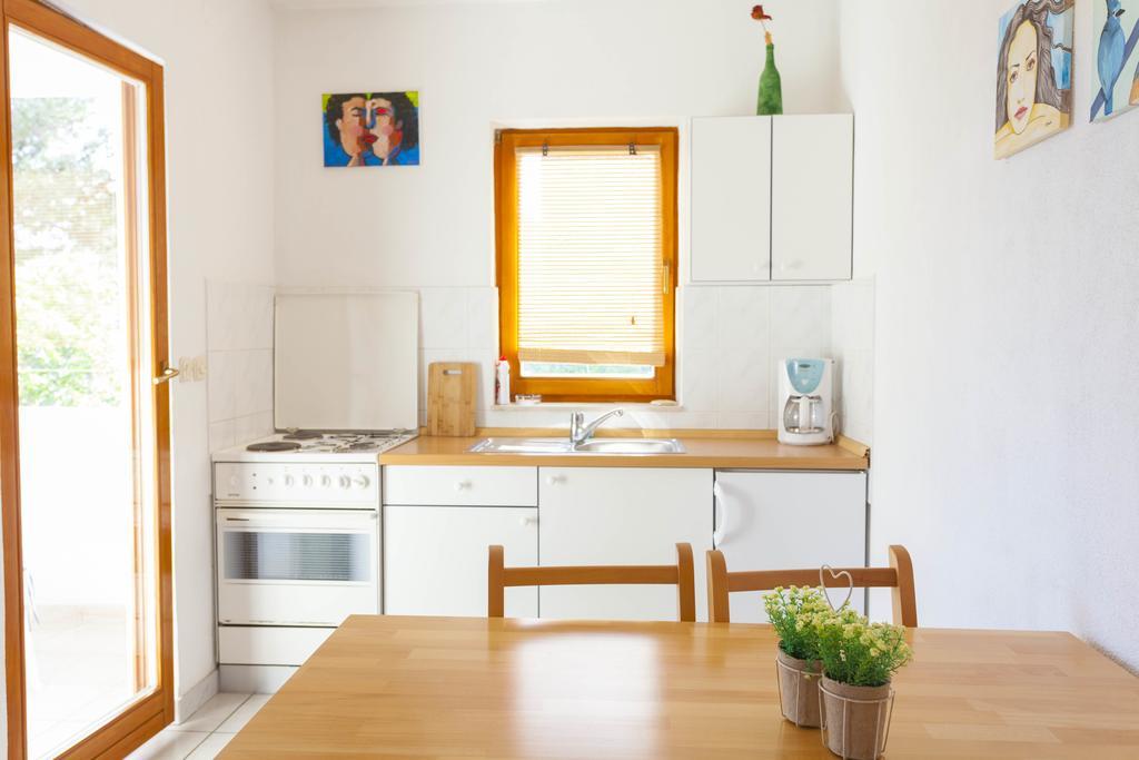 ماكارسكا Meri Apartments - Puharic الغرفة الصورة