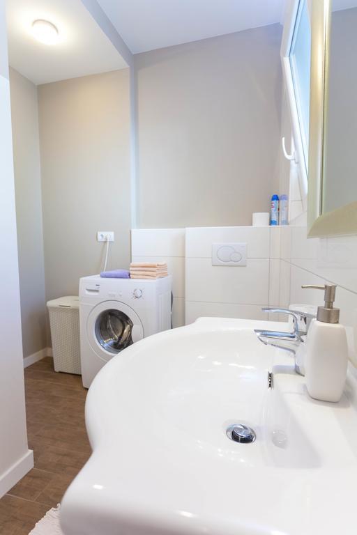 ماكارسكا Meri Apartments - Puharic المظهر الخارجي الصورة